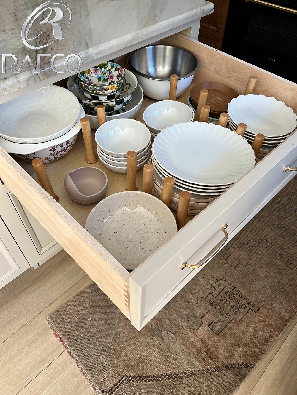اندازه کشو کابینت در آشپزخانه کوچک چگونه انتخاب شود؟